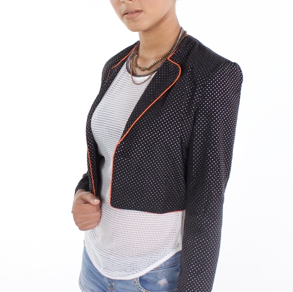 🆕️khloe blazer - Picture 3 of 3